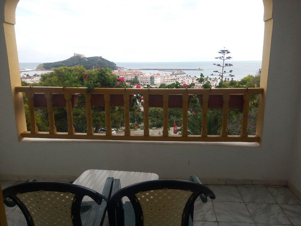 Foto de una habitación de Hotel Les Mimosas Tabarka