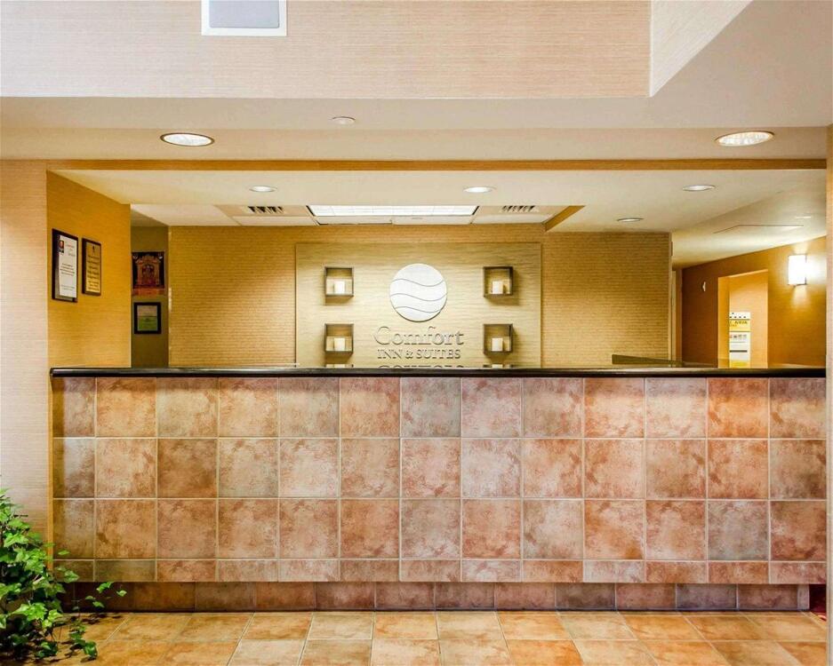 Foto de las zonas nobles de Hotel Comfort Inn &amp;amp; Suites