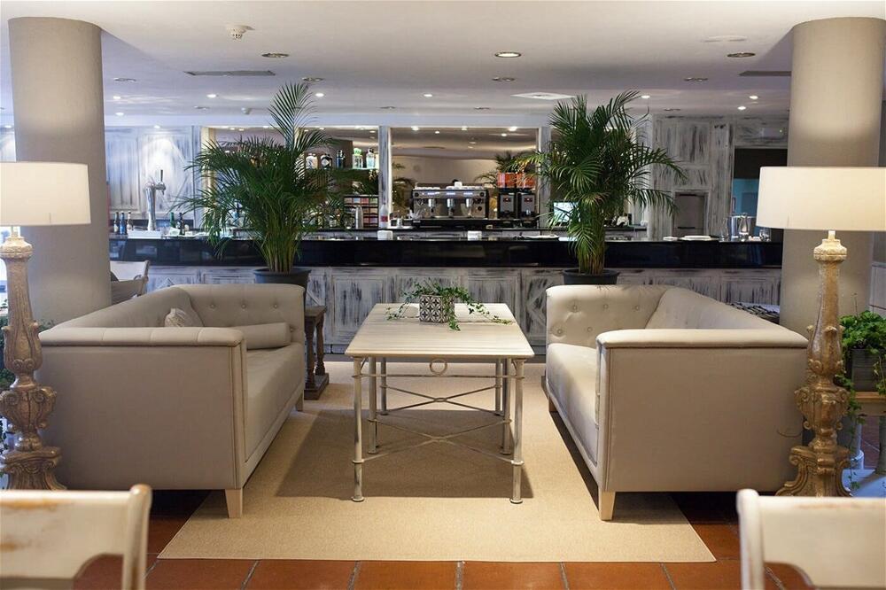 Foto de los servicios de Hotel Luze El Toro