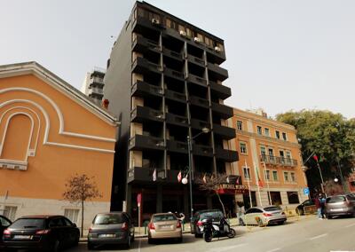 Foto degli esterni Hotel Jorge V