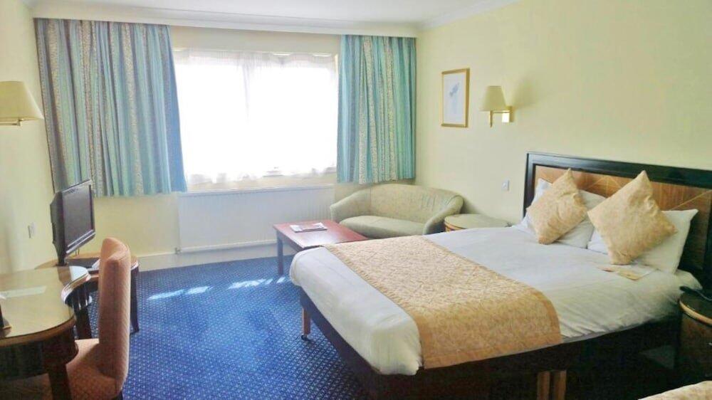 Foto de una habitación de Britannia Hotel Aberdeen