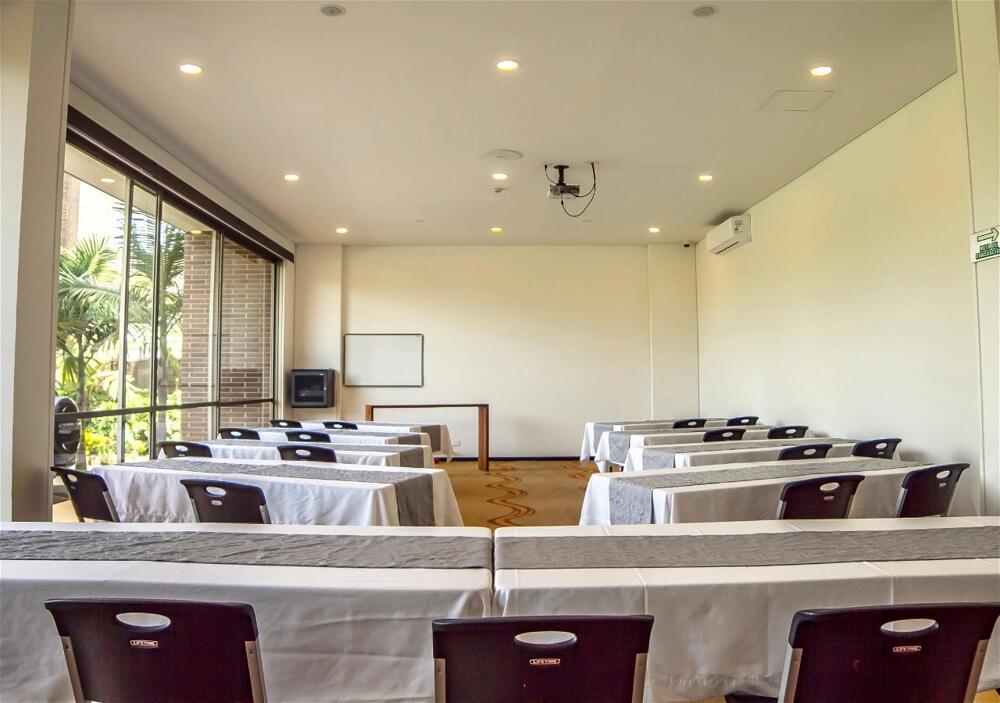 Foto de los servicios de MG Hotels &amp;amp; Suites