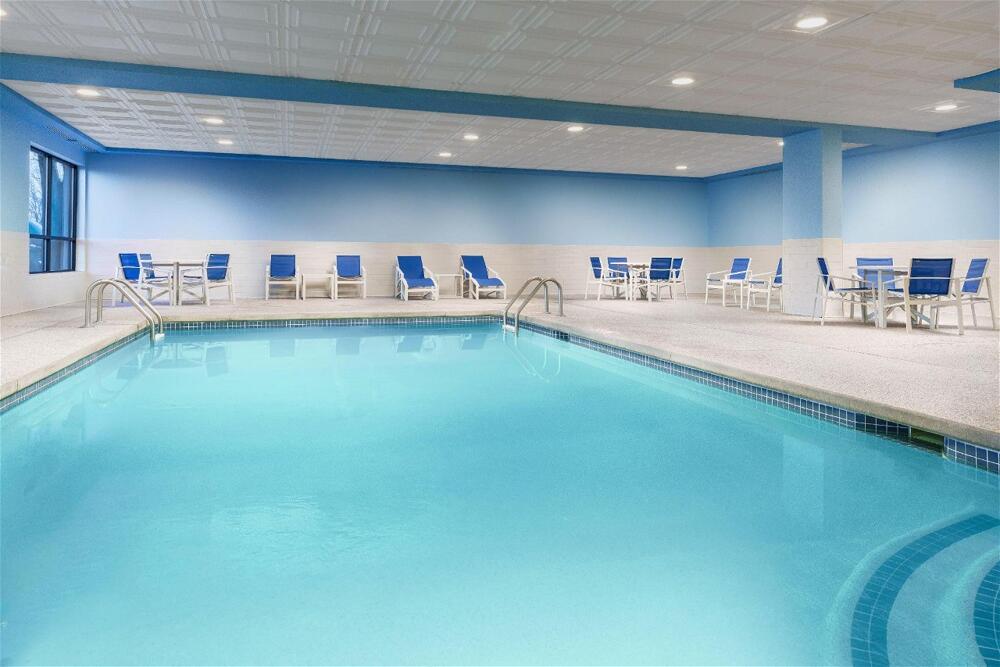 Foto de los servicios de Holiday Inn Express Boston Brockton, an IHG Hotel