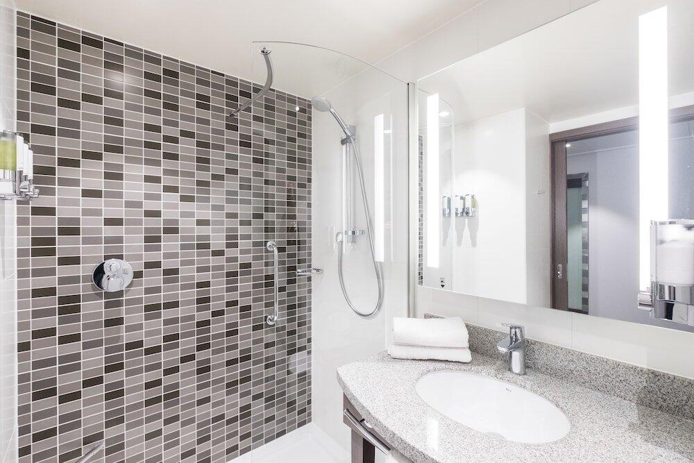 Foto del baño de Hotel Hampton by Hilton Edinburgh West End