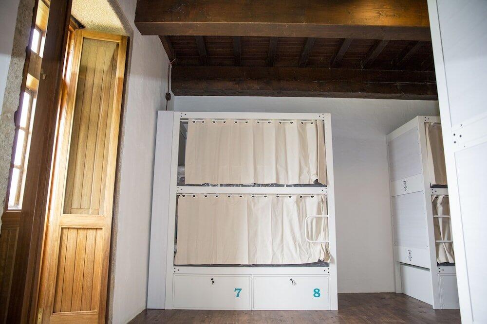 Foto de una habitación de Hostel Monasterio de Moraime