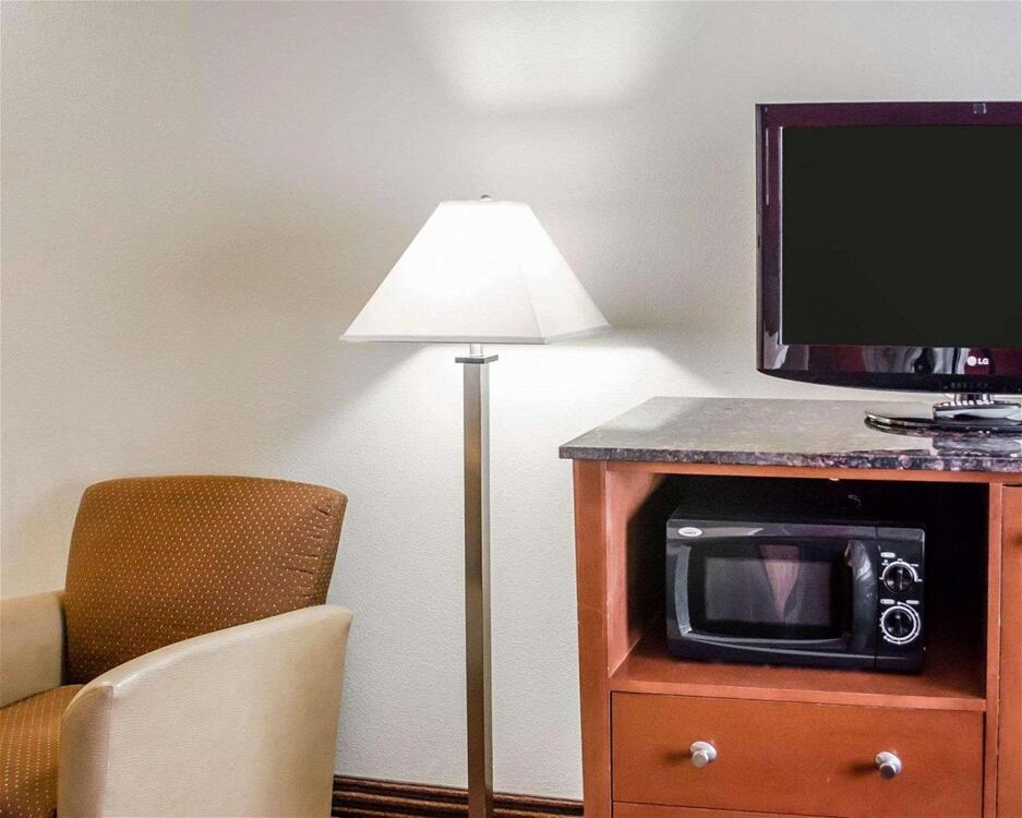 Foto de una habitación de Hotel Quality Inn Riverfront