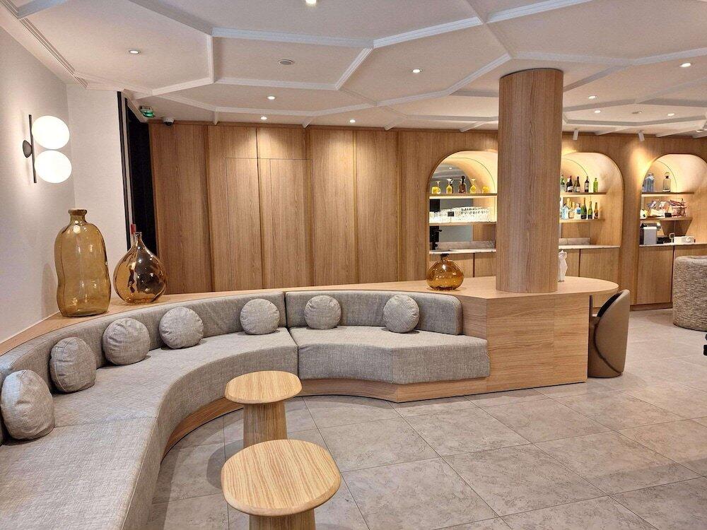 Foto general de Hotel Mercure Paris Arc de Triomphe Wagram