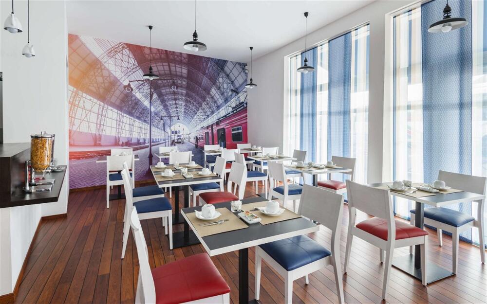 Foto de restauración de Brit Hotel De Paris