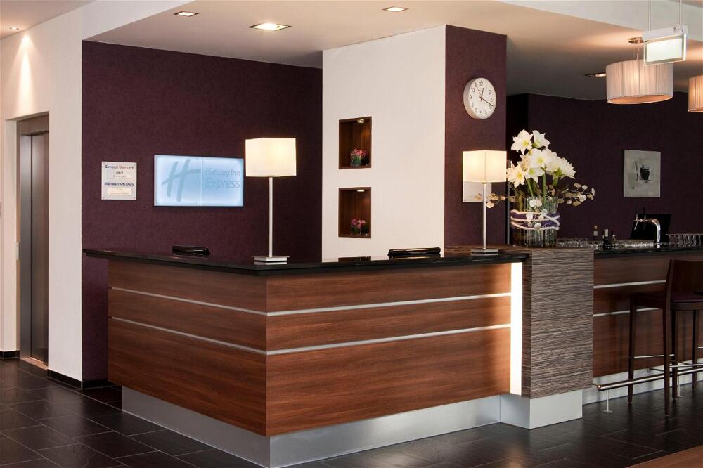 Foto de las zonas nobles de Holiday Inn Express Gütersloh, an IHG Hotel