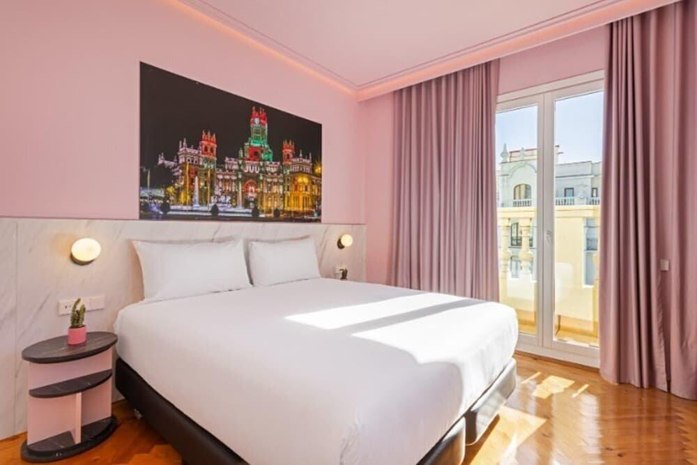 Foto de una habitación de Hotel Ikonik Gran Vía