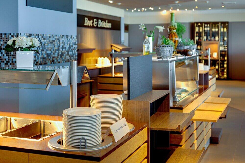 Dining – Hotel Neptun