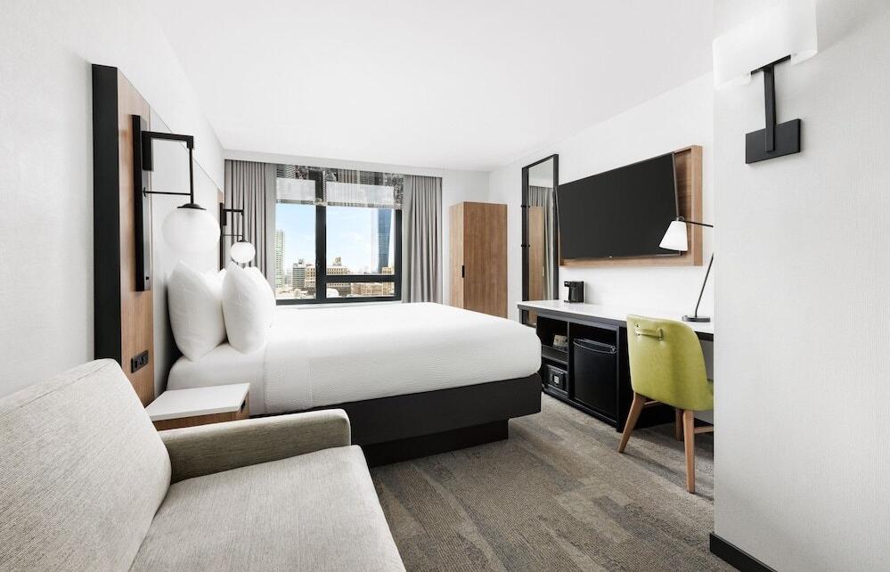 Foto de una habitación de Hotel Fairfield Inn &amp;amp; Suites by Marriott New York Manhattan/Times Square South
