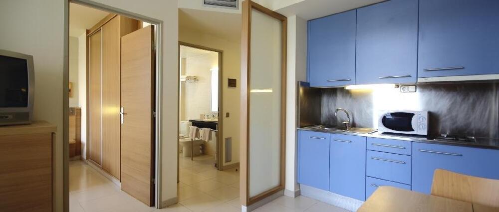 Foto de una habitación de AQUA Hotel Nostre Mar Apartments