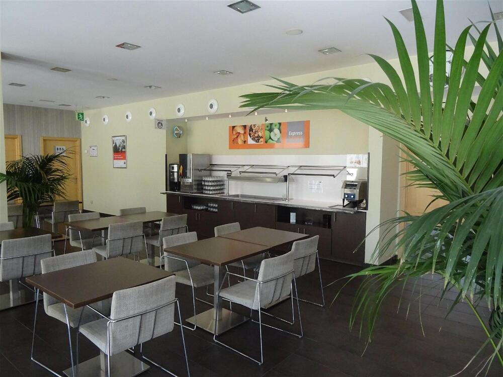 Foto general de Holiday Inn Express Sant Cugat, an IHG Hotel