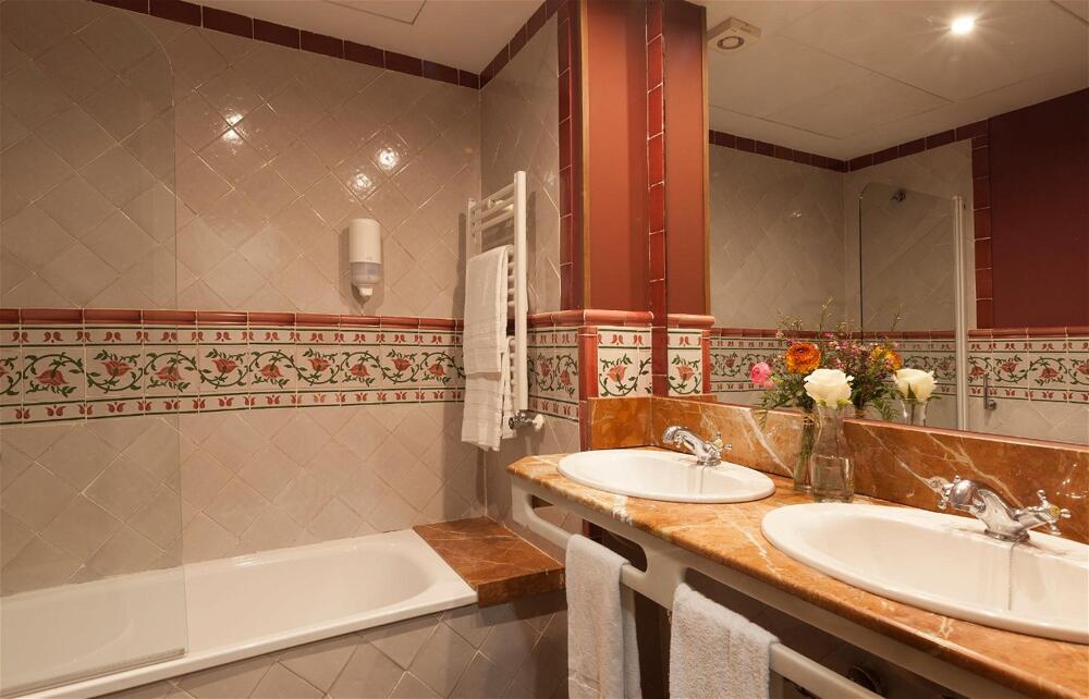 Foto del baño de Hotel Agora Juan de Austria