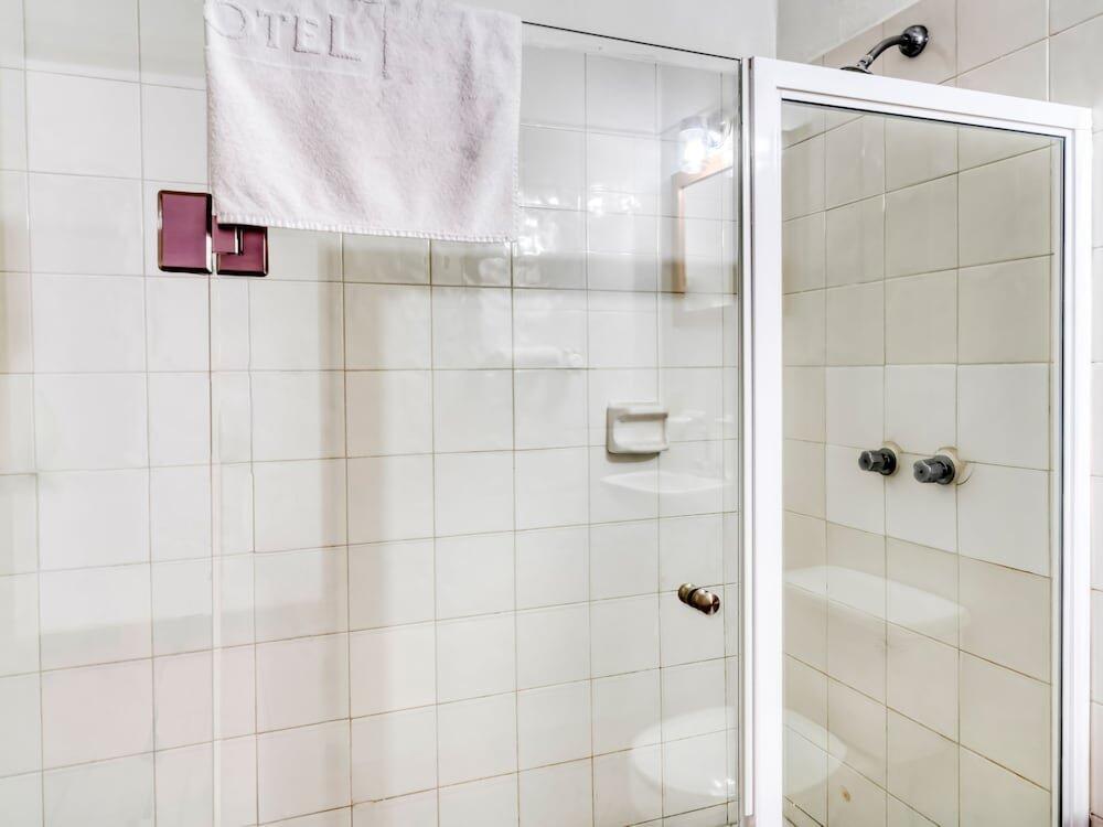 Foto del baño de Hotel Arana