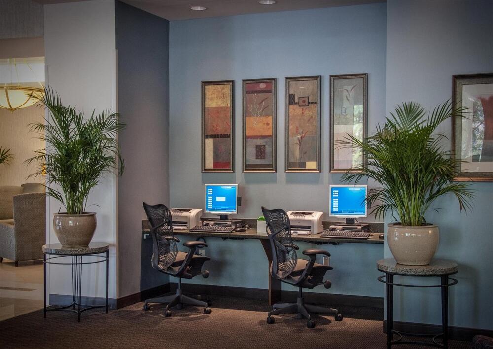 Foto de los servicios de Holiday Inn Arlington at Ballston, an IHG Hotel