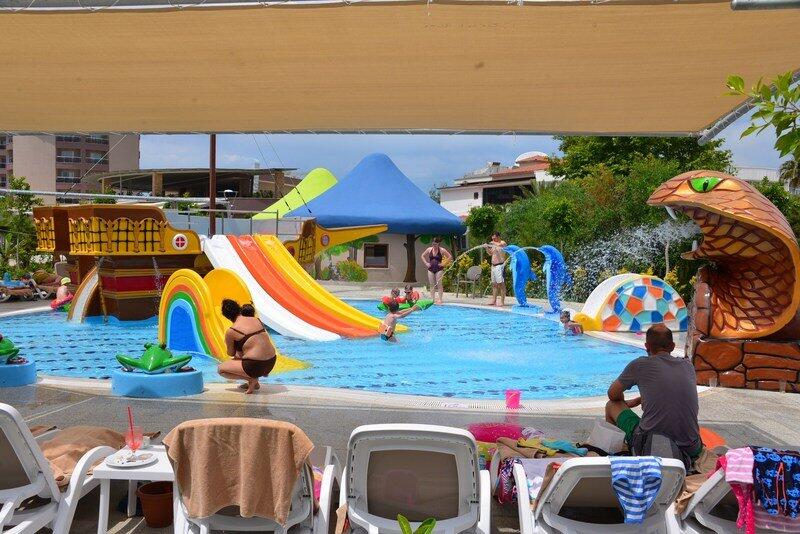 Foto general de Sunmelia Beach Resort Hotel &amp;amp; Spa