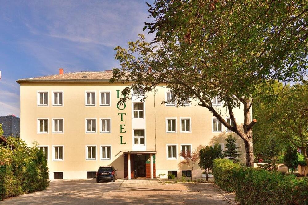Foto del exterior de Hotel Orient Zagreb