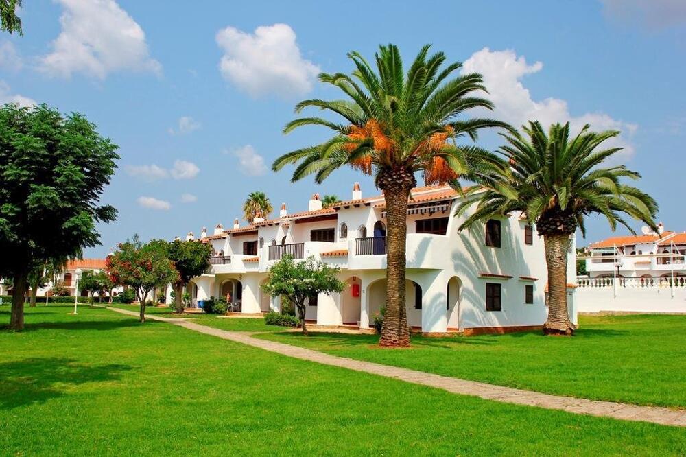 Foto general de Apartamentos Son Bou Playa Gold