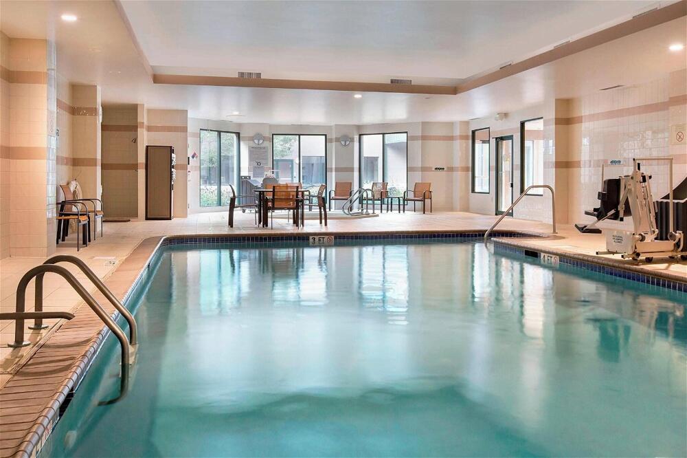 Facilities – Hotel Courtyard Jersey City Newport