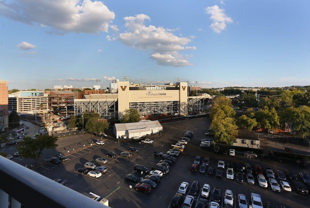 Foto del entorno de Holiday Inn Nashville Vanderbilt, an IHG Hotel
