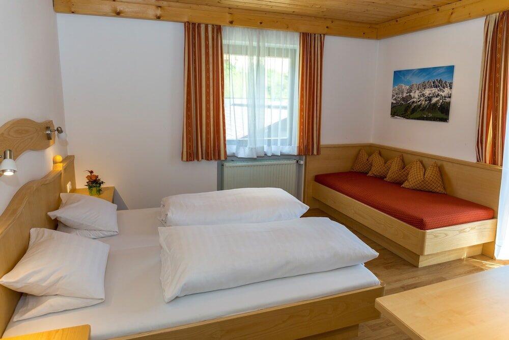 Foto de una habitación de Hotel Alpenrose Mühlbach am Hochkönig