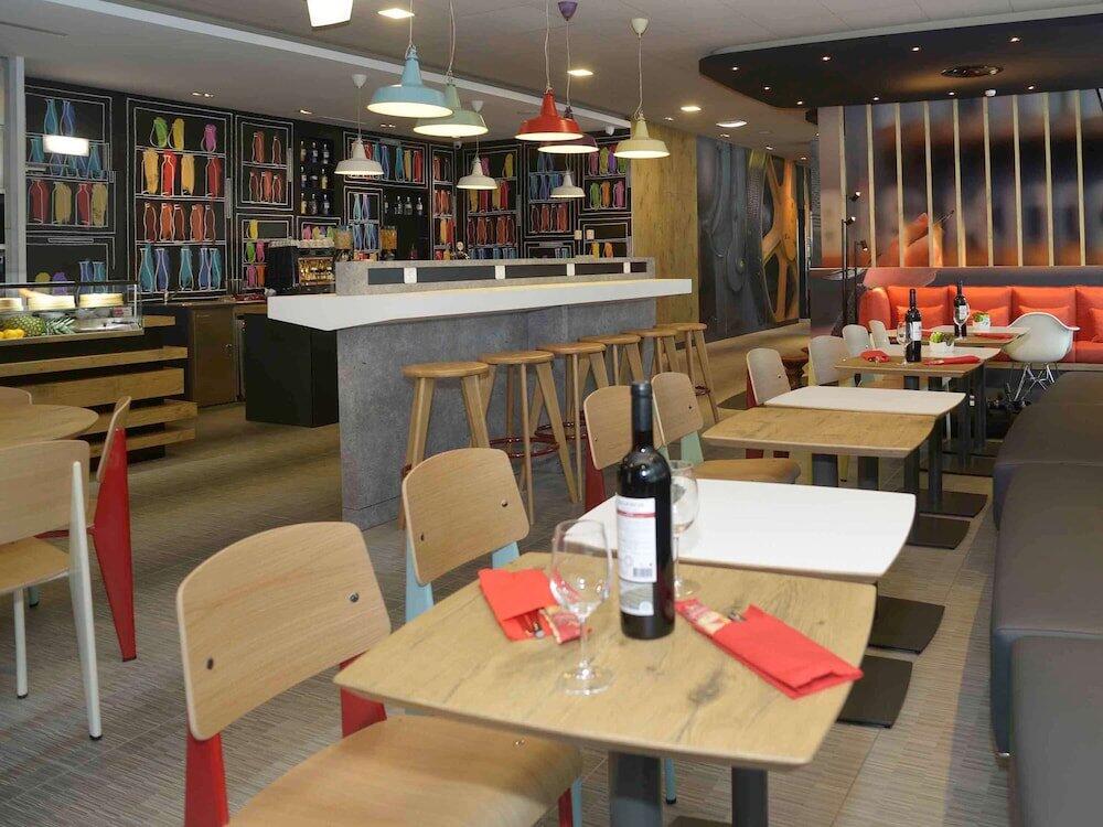 Foto de restauración de Hotel ibis Lisboa Parque das Naçoes