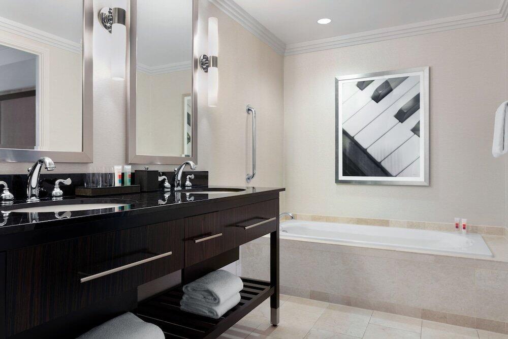 Foto del baño de Loews Atlanta Hotel