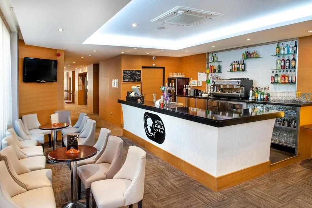 Foto de restauración de Hotel Stella
