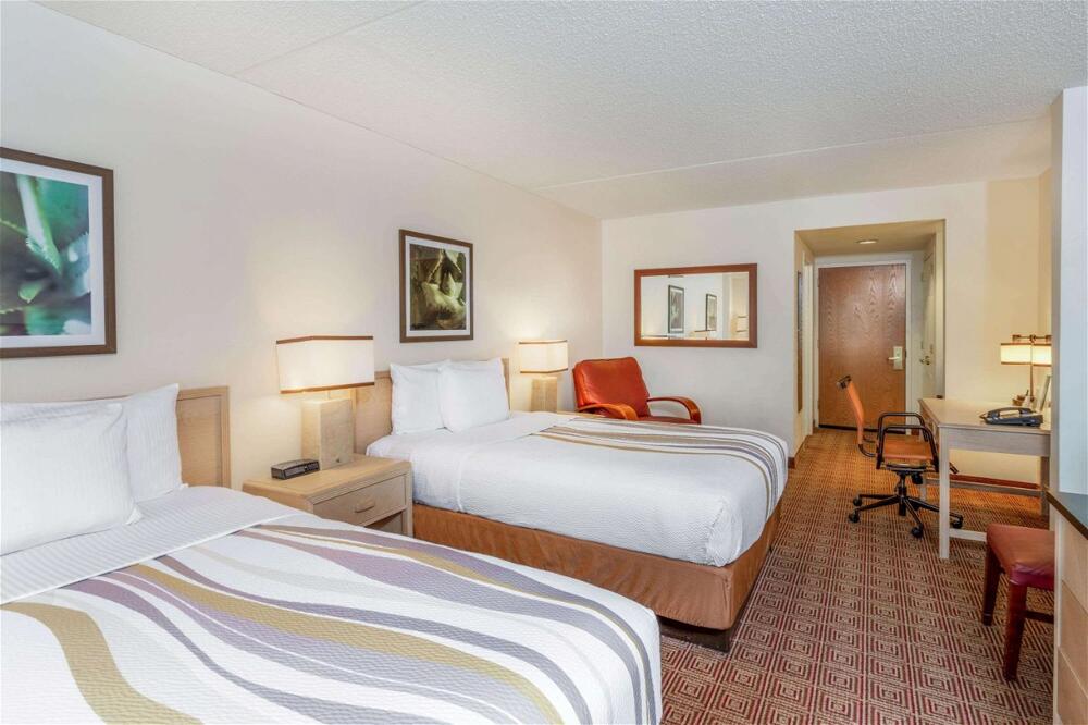 Foto de una habitación de Hotel La Quinta by Wyndham Garden City