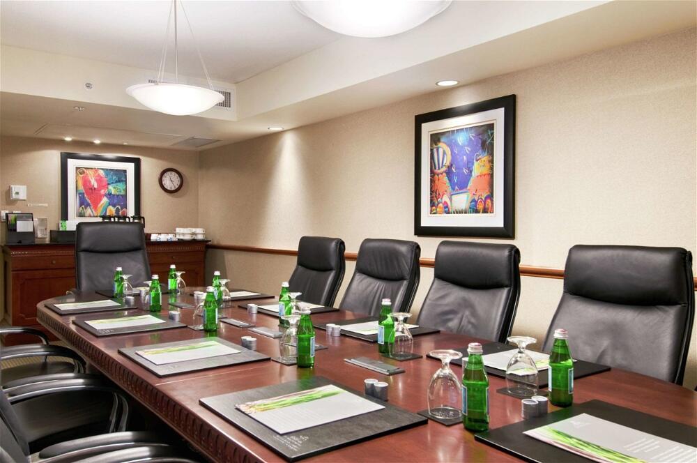 Foto de los servicios de Hotel Hilton Vancouver Airport