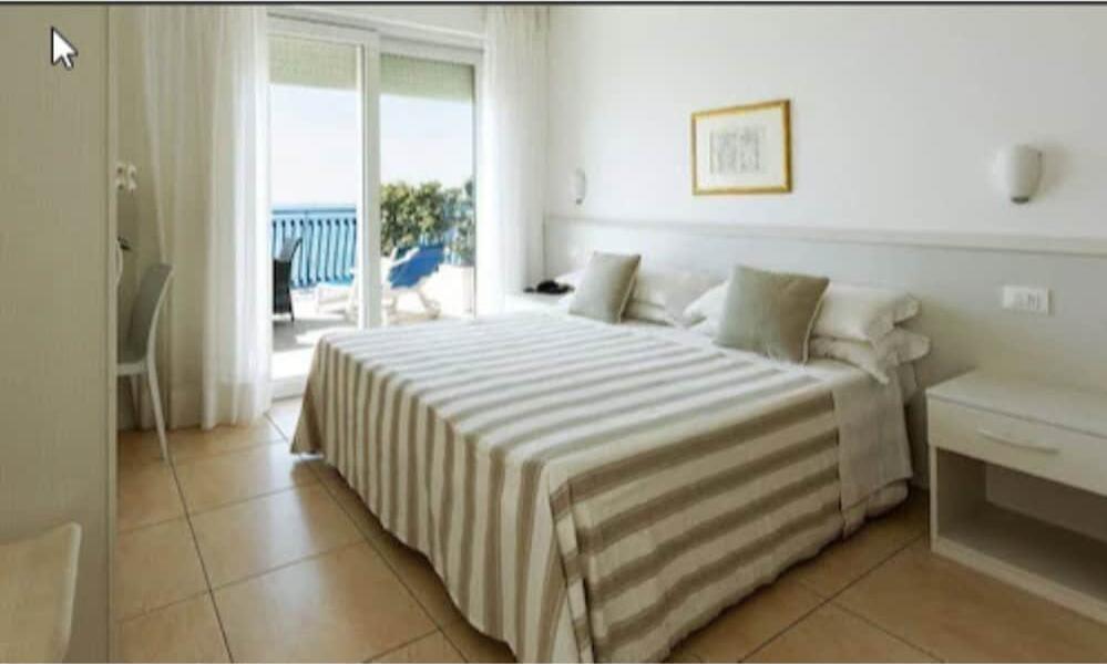 Foto de una habitación de Hotel Plaza Esplanade