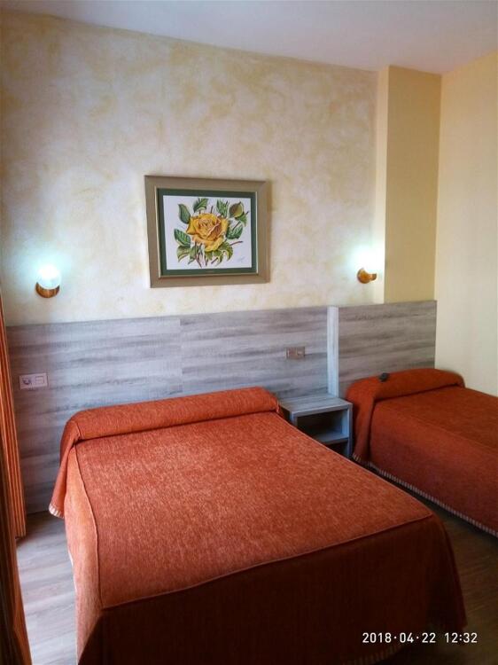 Foto de una habitación de Hotel Yeste