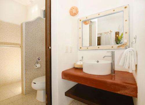 Foto del baño de Villas El Encanto Cozumel