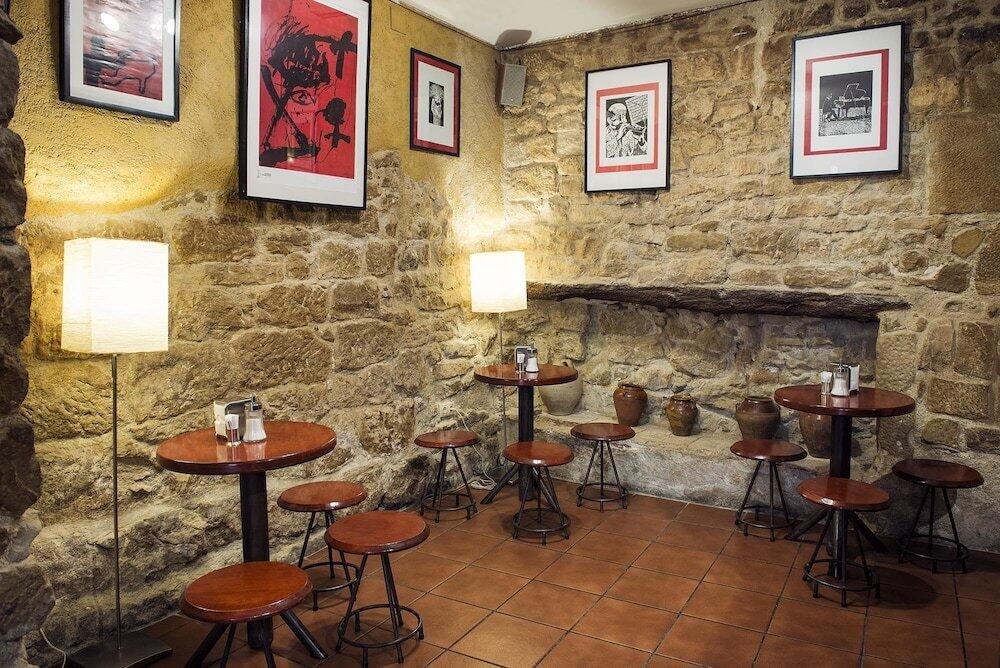 Foto de restauración de Aparthotel Lo Raconet de la Plaça