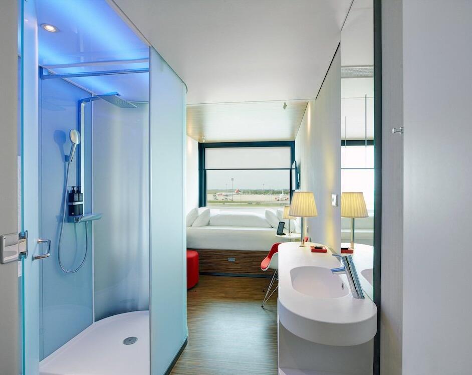 Foto de una habitación de Hotel citizenM Paris Charles de Gaulle