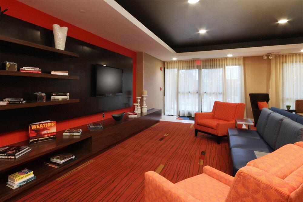 Foto de las zonas nobles de Hotel Courtyard by Marriott Flint Grand Blanc
