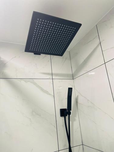 Foto del baño de Hotel Travelodge by Wyndham Courtenay BC