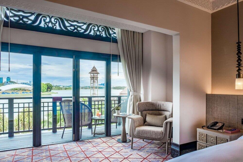 Foto de una habitación de Hotel DoubleTree by Hilton Putrajaya Lakeside