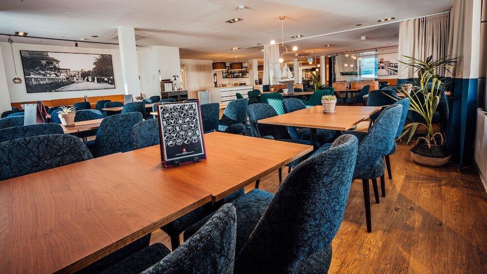 Foto de restauración de Clarion Collection Hotel Fregatten