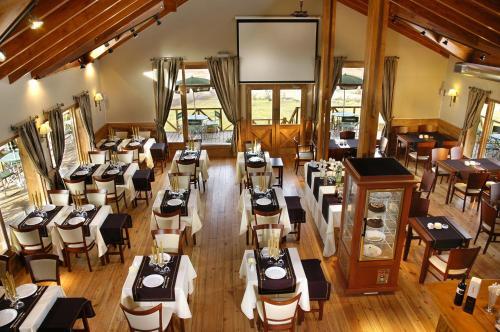 Foto de restauración de Chamonix Posada &amp;amp; Spa