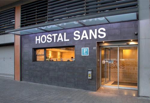 Foto del exterior de Hostal Sans