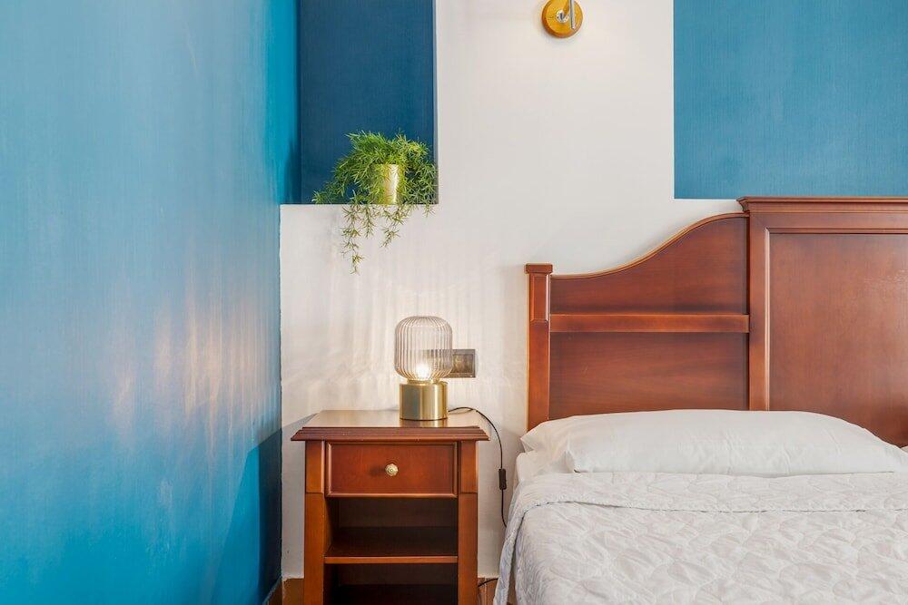 Room – La Posada