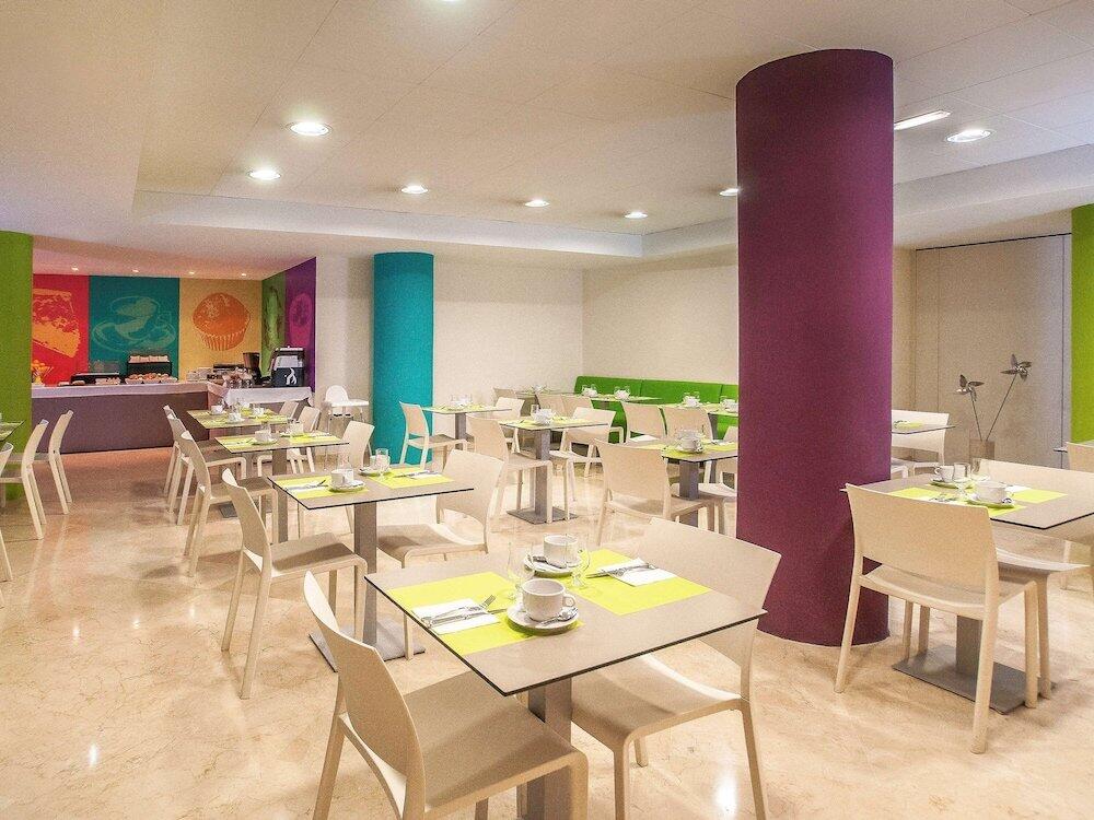 Foto de restauración de Hotel Ibis Styles Zaragoza Ramiro I