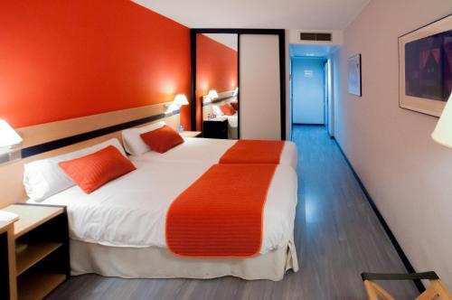 Foto de una habitación de Hotel Ibis Styles Zaragoza Ramiro I