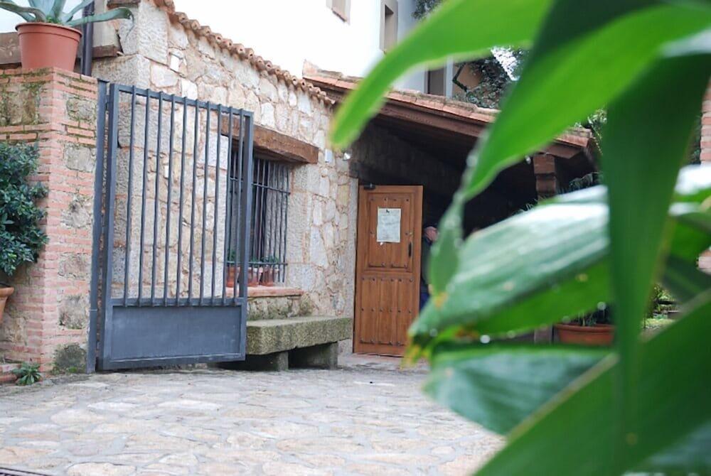 Foto del exterior de Hostal El Cardenillo