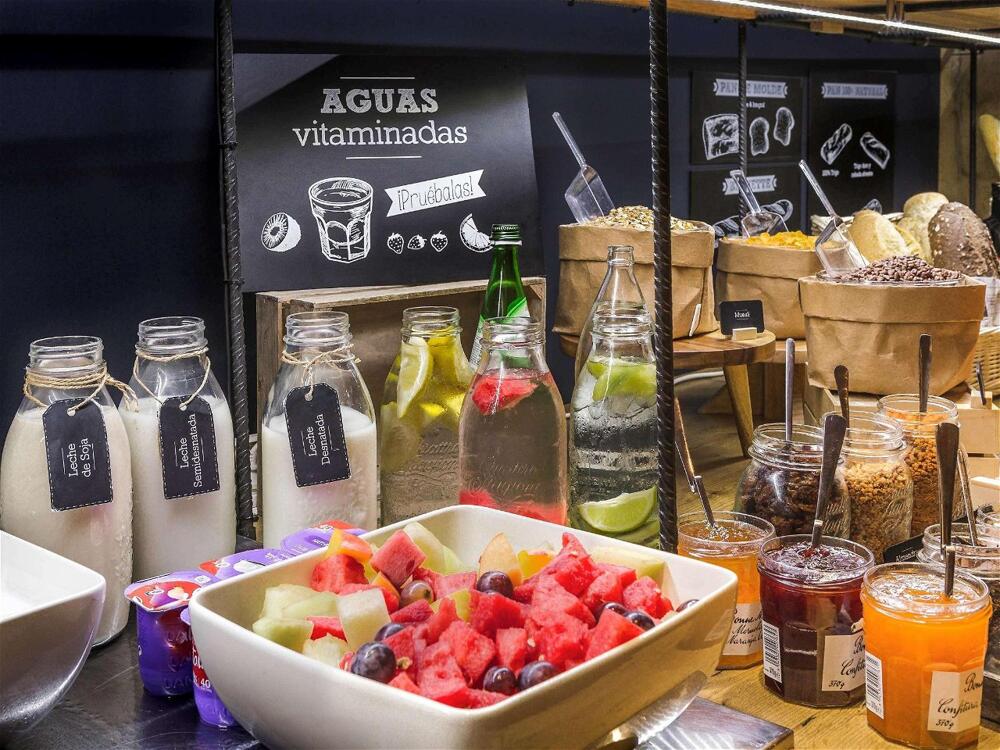 Foto de restauración de Hotel Ibis Barcelona Molins de Rei