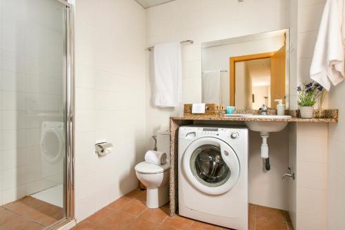 Foto del baño de Apartments Sata Olimpic Village Area
