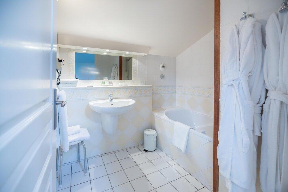 Foto del baño de Hôtel Ithurria - Les Collectionneurs